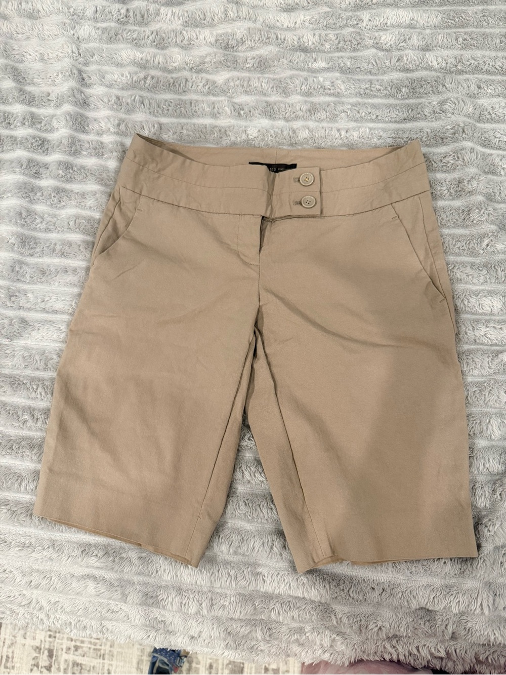 Women’s Tan Bermuda Shorts